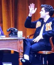 Ah Mert ah dost başa düşman ayağa! Afra Saraçoğlu ile sevgili olduğu iddia edilen Mert Ramazan Demir fena yakalandı o detay olay - 11