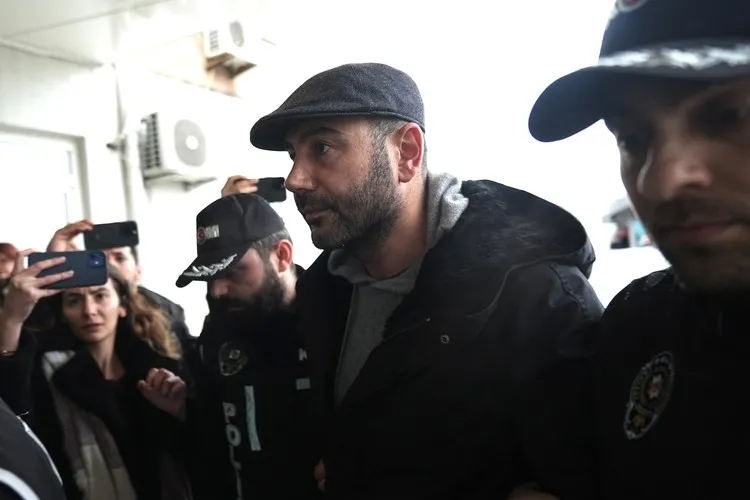 kirli-cark-besiktas-belediyesi-meclis-uyesi-ilker-uluerin-ifadelerinde-1779445899522.jpeg Kirli çark Beşiktaş Belediyesi Meclis Üyesinin ifadelerinde: Gökhan Zeybek'in kızına 500 bin dolar | Genel Merkez'e giden paralar | Delegelere dolar-5