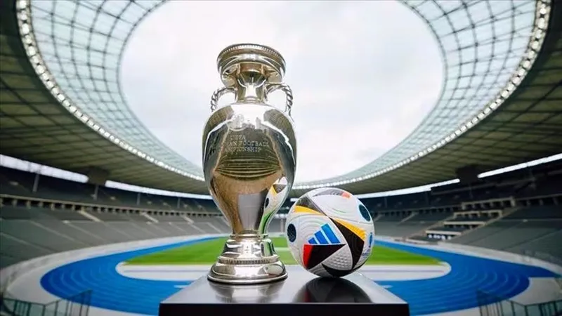 iste-euro-2024te-ulke-ulke-yas-ortalamasi-turkiye-kacinci-sirada-en-gencimiz-semih-kilicsoy-1718183645654.jpeg İşte EURO 2024'te ülke ülke yaş ortalaması! Türkiye kaçıncı sırada? En gencimiz Semih Kılıçsoy...-4