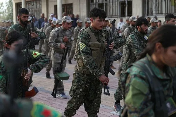 teror-kardesligi-pkk-ve-hasdi-sabi-turkiye-karsi-birlesti-1613889194041.jpg Terör örgütü PKK ve Haşdi Şabi'nin alçak kardeşliği! Türkiye'ye karşı ortak saldırı kararı aldıklarını duyurdular!-2