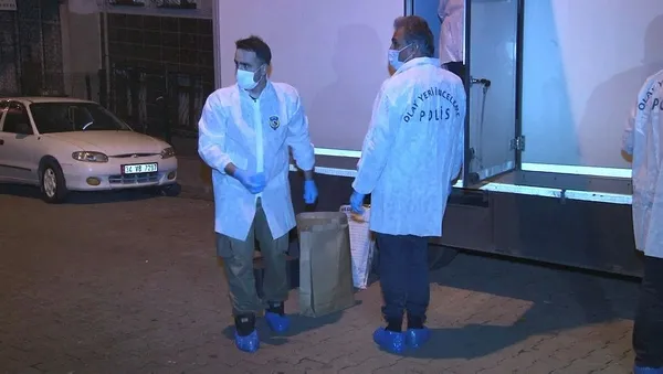 Küçükçekmece'de kadın cinayeti: Tartıştığı karısını defalarca bıçaklayıp öldürdü-4