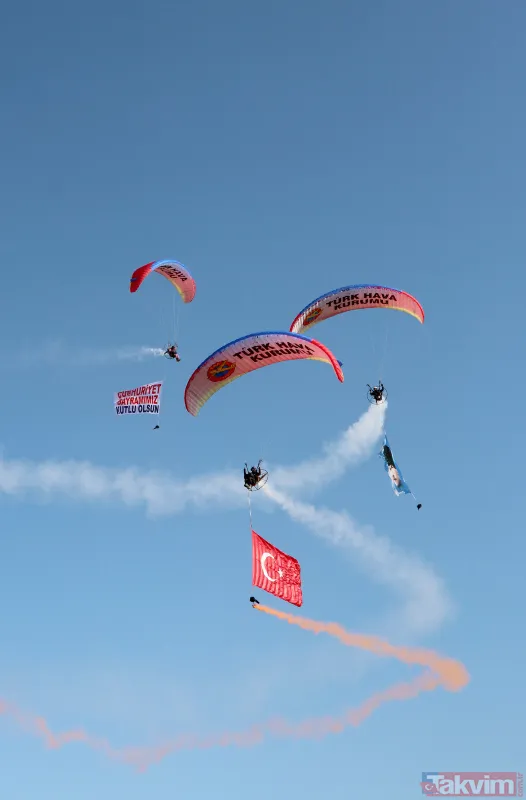 Türkiye 29 Ekim Cumhuriyet Bayramı'nı kutluyor - 29