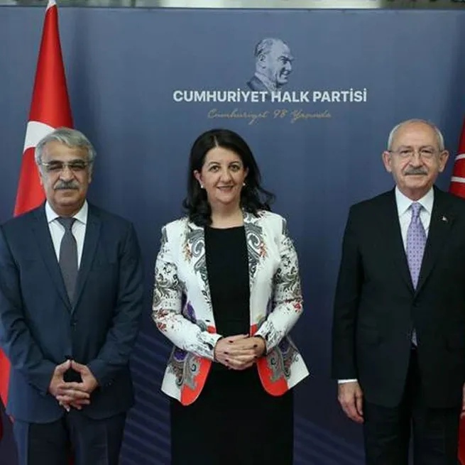 Kılıçdaroğlu-HDP arasındaki kirli pazarlık! 18 Mart tarihi değişti mi? Millet şehitlerini anarken Kılıçdaroğlu kravatlı teröristlerle masaya oturacak