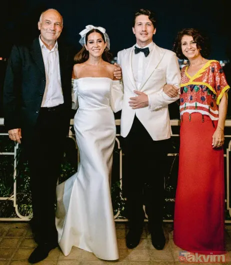 Kalp Yarası’nın Adnan'ı Mahir Günşiray'ın oğlu ünlü çıktı gelini de öyle! Meğer her gün gözümüzün önündelermiş - 18