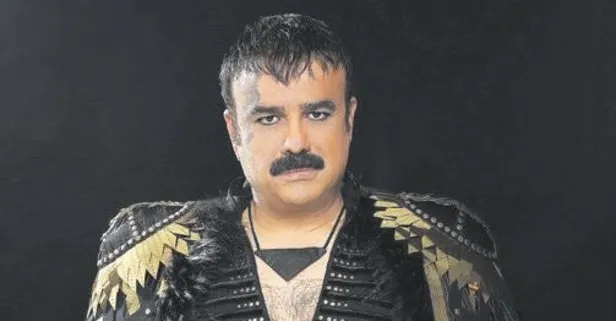 Bülent Serttaş’tan Game Of Thrones’i hatırlatan kostüm