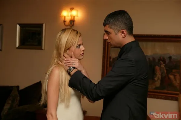 Ünlü oyuncu Naz Elmas Tarkan konserinde ortaya çıktı: Botokslu son hali çok konuşuldu - 14