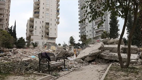 1688719686758.jpg Adana'da 4 kişiye mezar olan binanın 2 müteahhiti için istenen hapis cezası belli oldu!-3