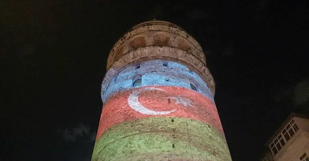 Türkiye'den bir destek daha! Galata Kulesi'ne Azerbaycan bayrağı yansıtıldı