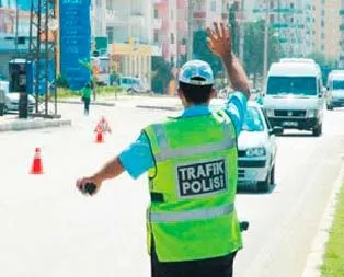 Yayaya yol vermeyene ehliyet yok!