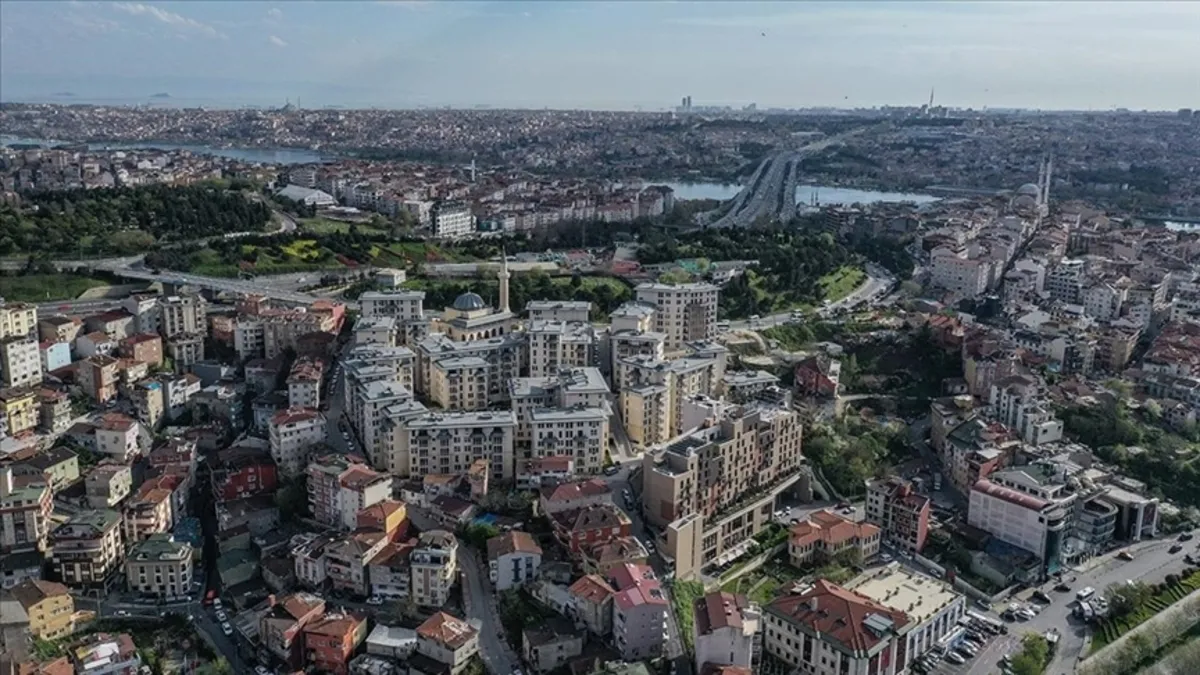 AK Parti’den kentsel dönüşümü hızlandıracak yeni yasa teklifi! Kaçak yapılar hızla yıkılacak