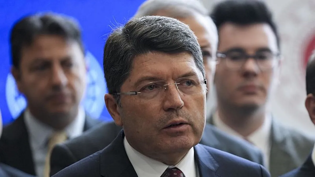 Bakan Tunç'tan Rojin Kabaiş'in hakkında önemli açıklama: Ölüm sebebi mutlaka ortaya çıkacak