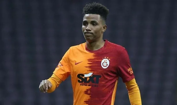 galatasarayda-yilan-hikayesine-donen-gedson-transferinde-torrentin-engel-oldugu-iddialarina-soke-eden-tepki-ge-1643749866926.jpeg Galatasaray'da yılan hikayesine dönen Gedson transferinde Torrent'in engel olduğu iddialarına şoke eden tepki geldi-3