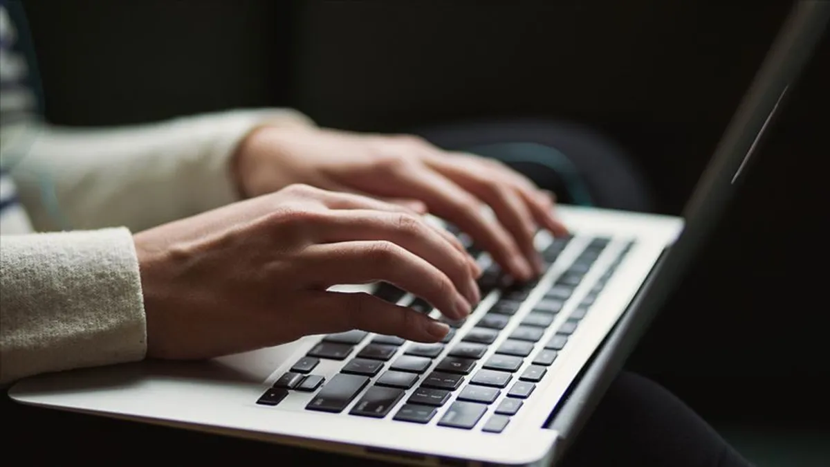 İşletmelerin yüzde 57,7’si sosyal medyada! TÜİK dijital karneyi açıkladı! İşte internet kullanım oranları