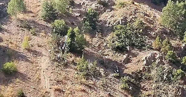 Sivas'ta fındık işçilerini taşıyan minibüs uçuruma yuvarlandı! Ölü ve yaralılar var