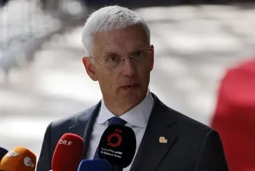 Letonya’nın Başbakanı istifa etti