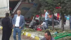 Sakarya’da Pamukova’da feci kaza! Ölü ve yaralılar var | Video