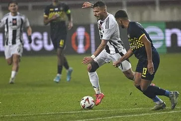 Maccabi mağlubiyeti bardağı taşıran son damla oldu! Bronckhorst'un bileti kesildi