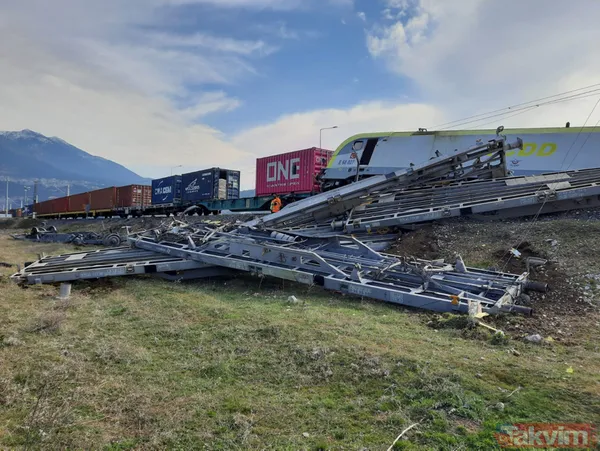 SON DAKİKA: Adana'da aynı istikametteki iki yük treni çarpıştı! İki makinist yaralandı - 20