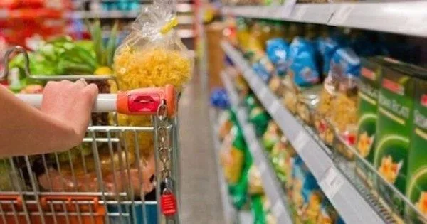 zincir-marketlerle-ilgili-bakkallari-da-yakindan-ilgilendiren-yeni-duzenleme-200-metre-ve-sigara-ayrintisi-1622391613433.jpeg Zincir marketlerle ilgili bakkalları da yakından ilgilendiren yeni düzenleme! 200 metre ve sigara ayrıntısı...-4