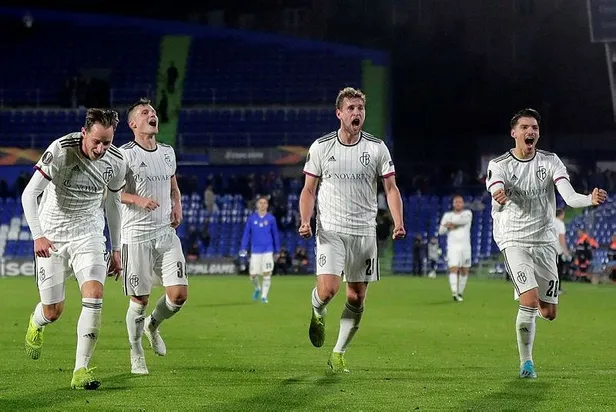 Avrupa'da alabora! Trabzonspor Avrupa Ligi’nde 3. maçında 2. yenilgisini aldı-3