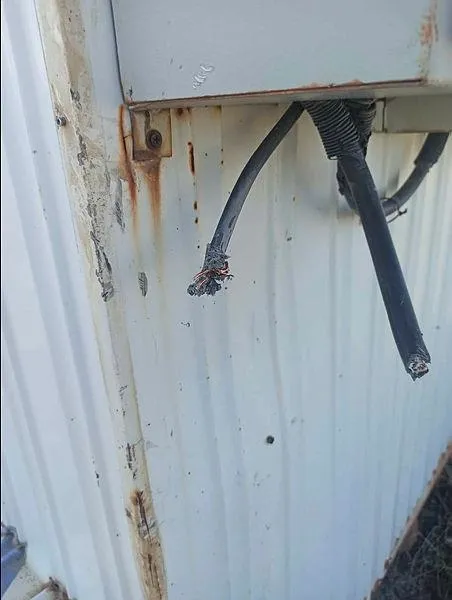 Kayseri'de radyo verici istasyonundan kablo çalan hırsıza suçüstü-2