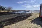 Tekirdağ Muratlı'da korkutan yangın: Alevler müstakil evlere sıçramadan son anda söndürüldü!