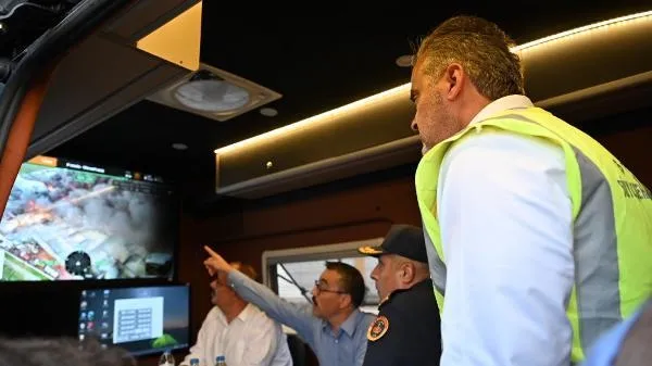 Bursa İnegöl'deki fabrika yangını kontrol altına alındı!-15