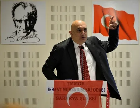 CHP Kurultayı'nda yumruklar konuştu!-2