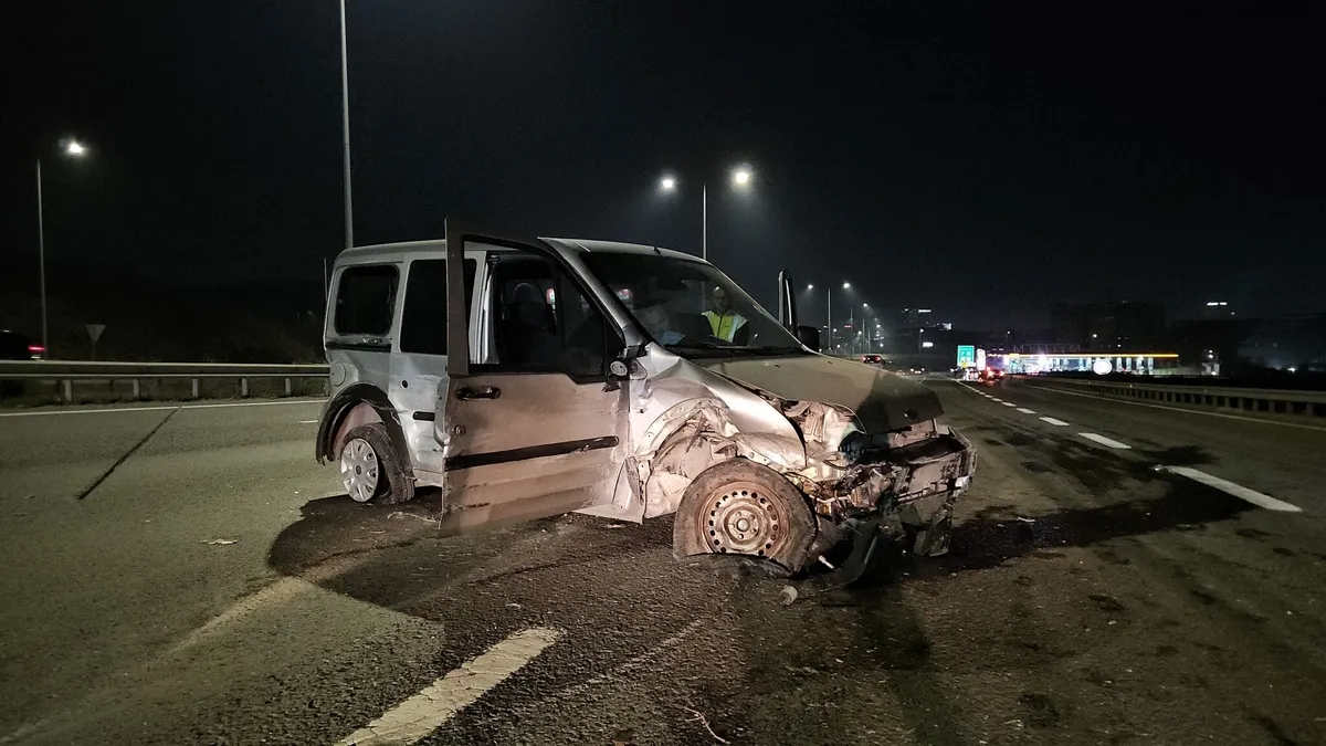 Kuzey Marmara Otoyolu'nda kaza: Otomobile çarpıp bariyerlere savrulan sürücü hayatını kaybetti
