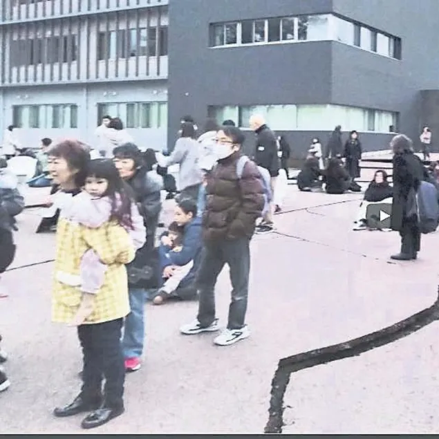 Japonya sarsıldı ama yıkılmadı