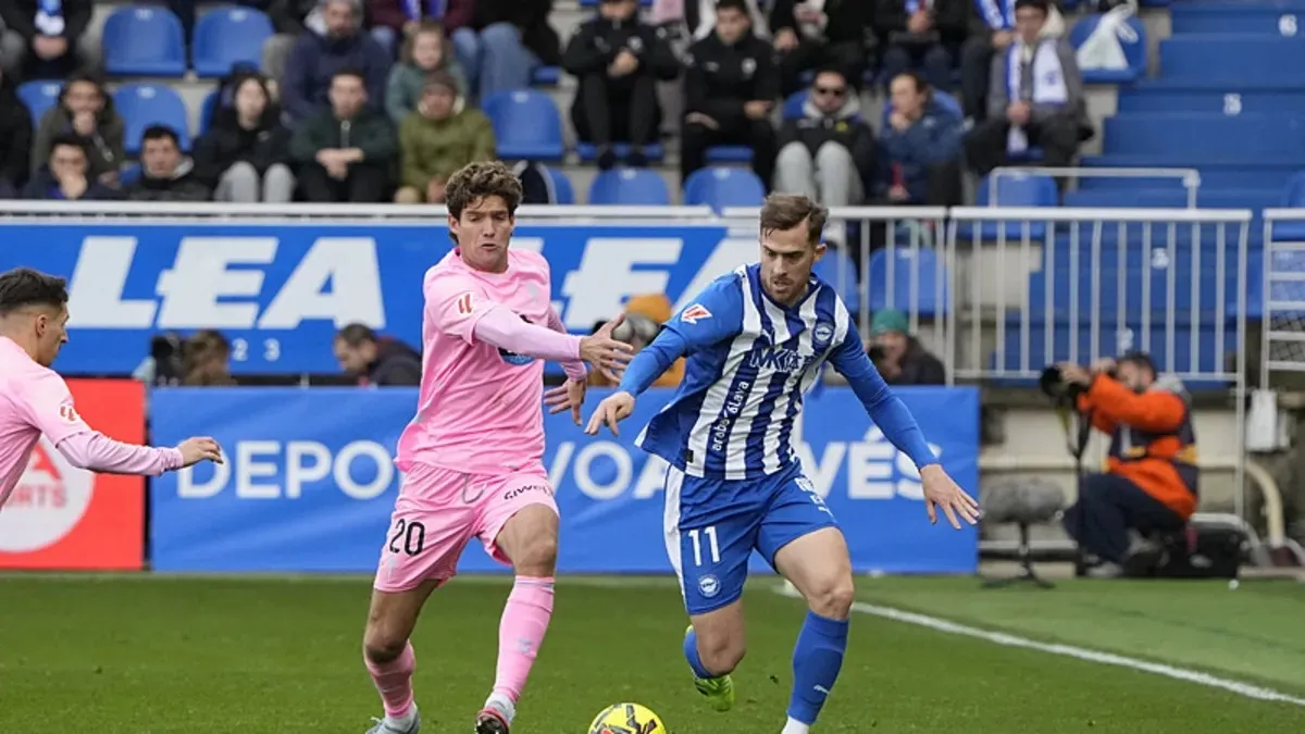 La Liga'nın 13. haftasında Alaves evinde yenildi