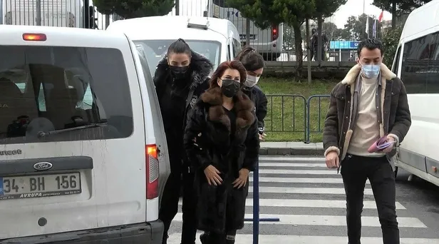 CHP'li lideri Kemal Kılıçdaroğlu, hakaretin bekçisi oldu! Sezen Aksu ve Sedef Kabaş'a destek verdi-5