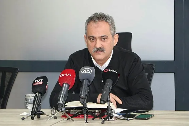 Asrın felaketi sonrası 71 ilde öğrenciler ders başı yaptı! Deprem bölgesinde okullar ne zaman başlayacak?-2