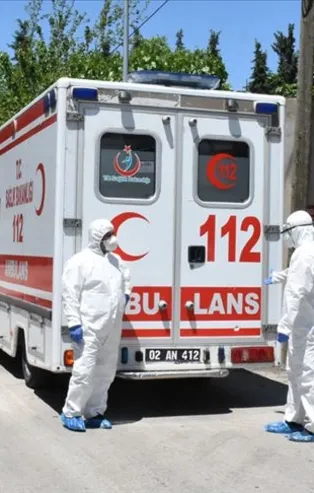 Koronavirüsü evde geçirenler dikkat! Bilim Kurulu üyesi uyardı: Uzak durun...