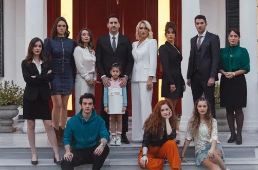 Türlü türlü entrika da kurtarmadı Star gözünün yaşına bakmadan paket etti! Akrep finali ne zaman?-2