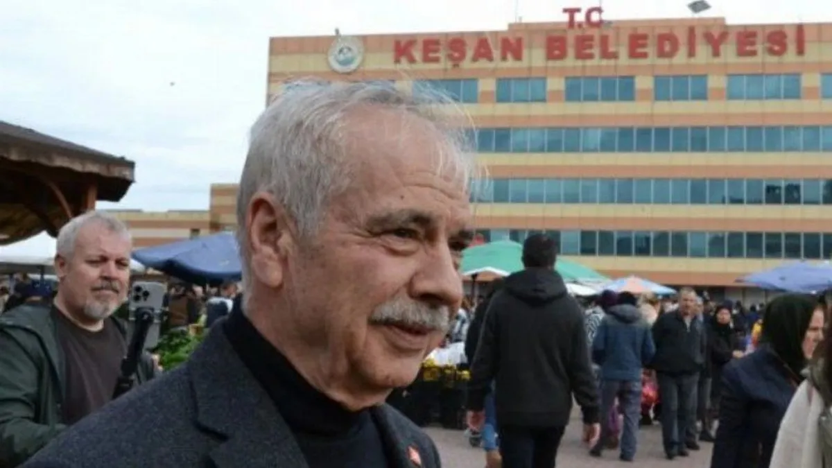 bir-ayrilik-daha-kesan-belediye-baskani-ozcan-chpden-istifa-etti-1782310430888.jpeg Bir ayrılık daha: Keşan Belediye Başkanı Özcan CHP'den istifa etti-2