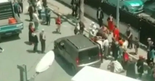 Sultangazi'de öğrencilerin kavgası velilere sıçradı!