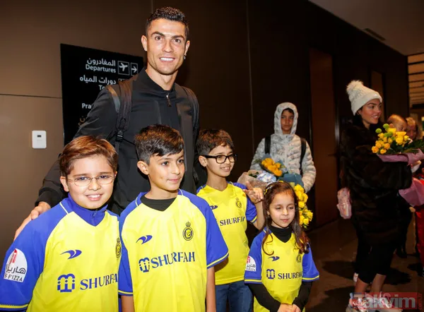 Sansasyonel transfer sansasyonel imza! Al Nassr'dan Cristiano Ronaldo için tören: "Çok rekor kırdım, biraz da burada kırayım" - 14