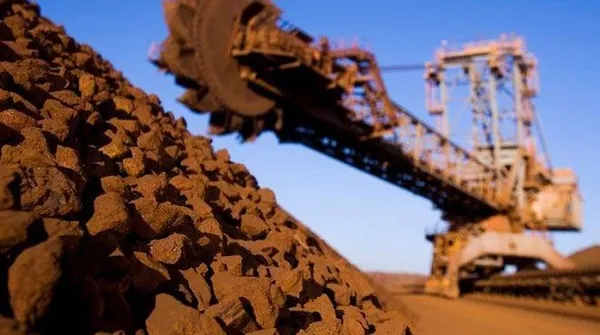 10 bin dolarlık takım elbiseler ve kirli çantaları! Rio Tinto'nun ajanları Afrika ülkelerini işgal etti-11