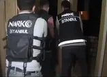 Villaları kiralayıp seraya dönüştürdüler: Çuval çuval uyuşturucuyla böyle yakalandılar
