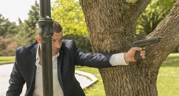 Arka Sokaklar 518. yeni bölüm fragmanı yayında mı? Rıza Baba ve ekip harekete geçiyor!-1