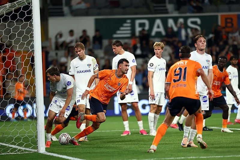 basaksehir-turu-rovansa-birakti-inter-turku-ile-berabere-kaldi-1784753175212.jpeg Başakşehir turu rövanşa bıraktı! Inter Turku ile berabere kaldı-7