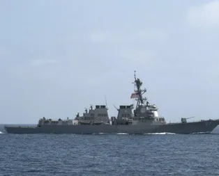 ABD İran donanmasına ateş açtı