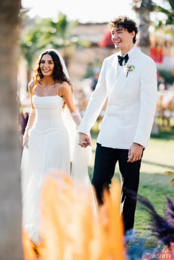 Ebru Şahin ve Cedi Osman düğüne servet döktü! 3 tane gelinlik Amerika'dan gelen gelin arabası derken... - 12