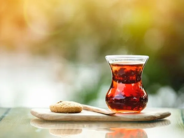 caya-zam-geldi-mi-16-mayis-caykur-filiz-dogus-lipton-ofcay-zamli-cay-fiyatlari-kac-lira-oldu-caykur-kuru-cay-f-1652699603726.jpg Çaykur, Filiz, Doğuş, Lipton, Ofçay zamlı çay fiyatları kaç lira oldu? Çaykur kuru çay fiyatları ne kadar oldu? Çaya zam geldi mi?-5