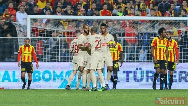 Göztepe maçında Galatasaray kaptanları birbirinin üzerine yürüdü! - 8