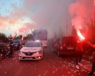 Krallar gibi uğurlama