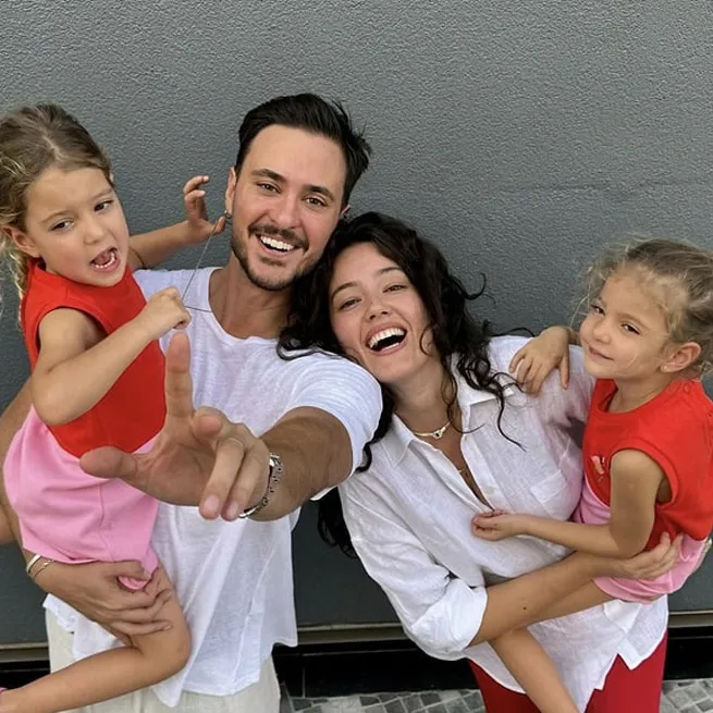 Kuruluş Osman'ın Ulugan'ı Devrim Saltoğlu’nun gözlerden uzak büyüttüğü kızı hayran bıraktı! - 7