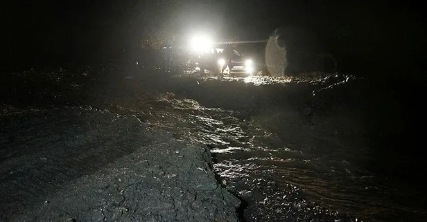 Son dakika: Kastamonu'yu aşırı yağışlar nedeniyle yeniden sel vurdu! Bazı geçici menfezler ile köprüler zarar gördü