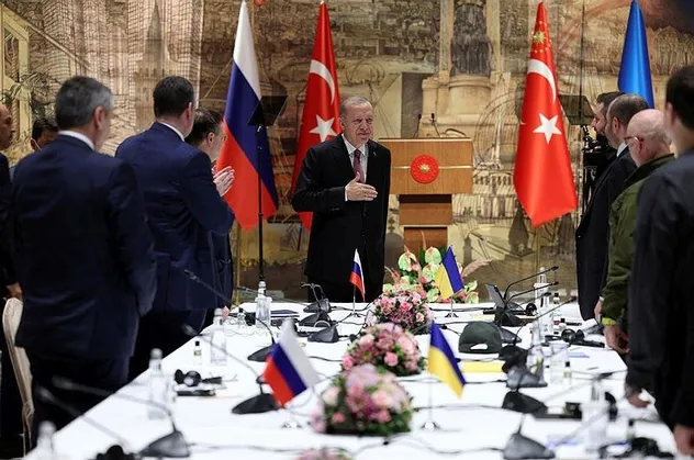 Fransız araştırmacı Patrice Moyeuvre diplomasi başarımıza dikkat çekti: Türkiye'nin çabaları takdir edilmeli